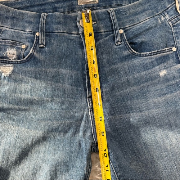 Mother • The Looker Distressed Skinny Jeans in Graffiti Girl - Picture 9 of 16